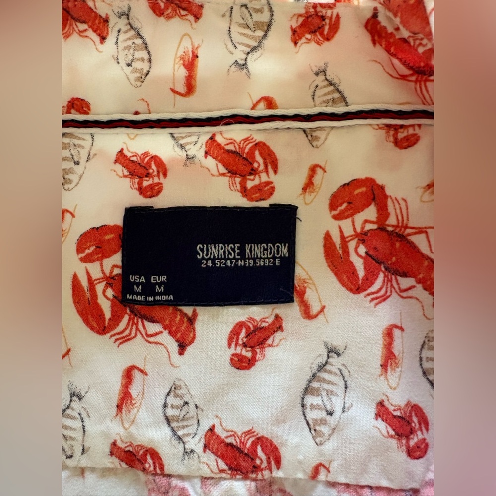Lobster Print Button-Up Shirt. SUNRISE KINGDOM. Size M/ Made in India - Picture 6 of 8